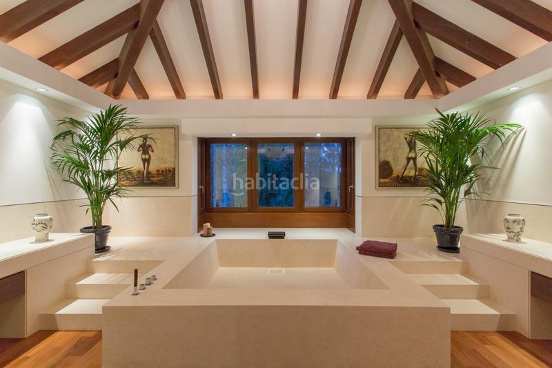 Foto c09f1ce7-e43b-46ef-8aaf-8bac63f32622. Miete haus mit heizung parking pool in Sierra Blanca Marbella