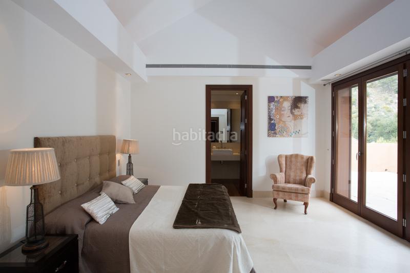 Foto 348177e4-46b8-4ef5-acd2-caf206ba2bc7. Rent house with heating parking pool in Sierra Blanca Marbella