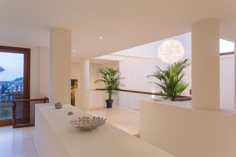 Foto b837f998-3a9d-4c73-ba30-d42c4d5ff361. Rent house with heating parking pool in Sierra Blanca Marbella