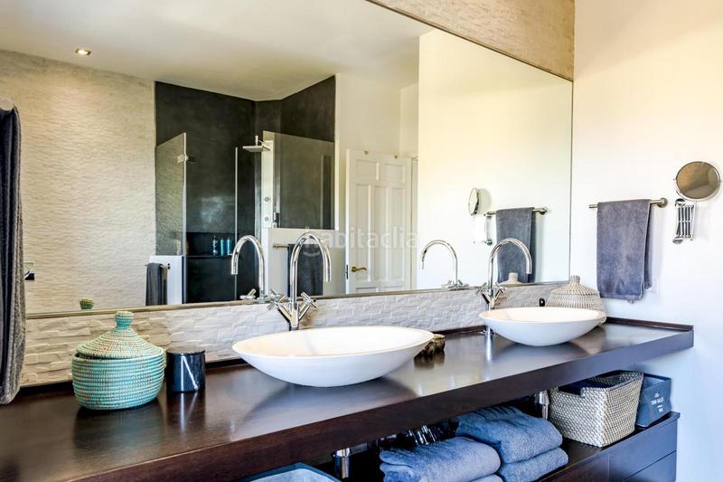 Foto d7975546-a80a-4ab5-b144-2cee77b41ecd. Location maison avec chauffage parking piscine dans Benahavís