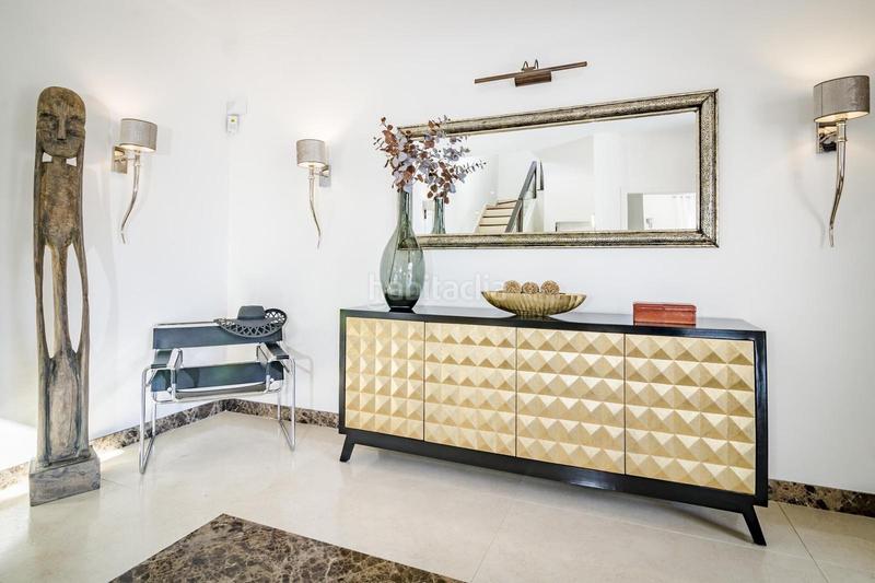 Foto 60371296-eb9a-4d62-8837-fd7f7ff766c9. Rent house with heating parking pool in los arqueros - puerto del almendro Benahavís