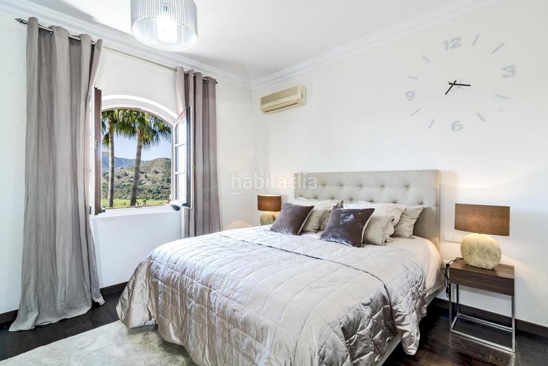 Foto fd1c002a-1b60-44c8-88d6-8250efd598ef. Rent house with heating parking pool in los arqueros - puerto del almendro Benahavís