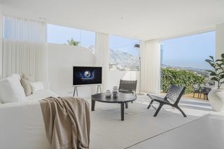 Miete Appartement in N andalucia j 8. Apartamento de lujo en palacetes los belvederes, nueva andalucia