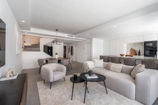 Lloguer Àtic a Los Naranjos. Elegante ático dúplex en aloha royal, nueva andalucia