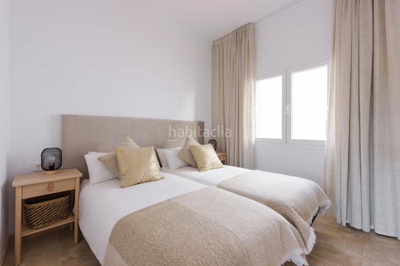Foto 49c98a51-bc96-4aac-820c-794ef46f9e32. Lloguer apartament amb calefacció aparcament piscina a Benahavís