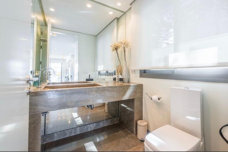 Foto ba1a55c7-a00a-47b1-addf-88b8443aaacf. Alquiler casa villa de lujo en milla de oro nagueles en Marbella