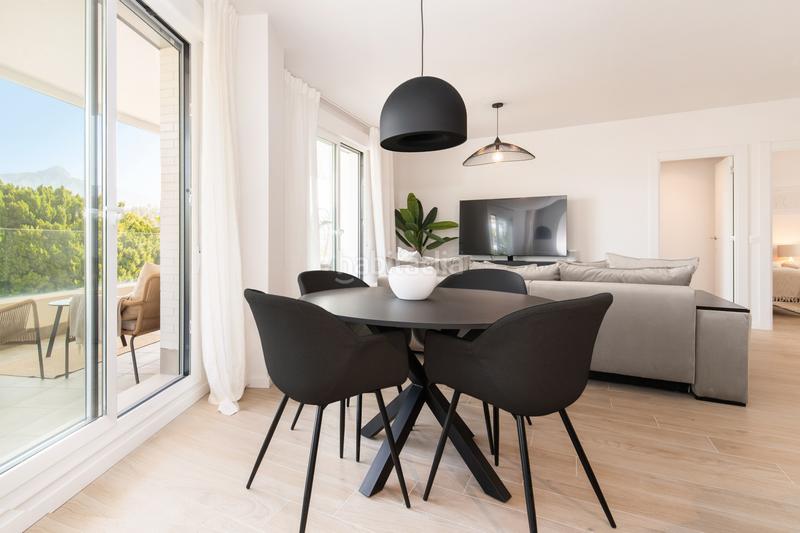 Foto 64649e7d-07b2-47c8-87e1-dcd2651b4f98. Alquiler apartamento exquisito apartamento de dos dormitorios en Marbella