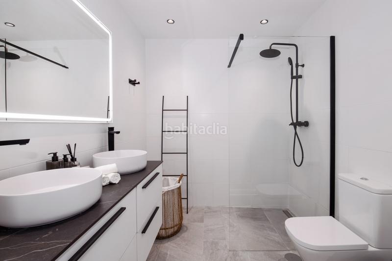 Foto f2e90aef-2dec-43ee-9047-ff4bc8f12a53. Location appartement avec chauffage parking piscine dans Marbella