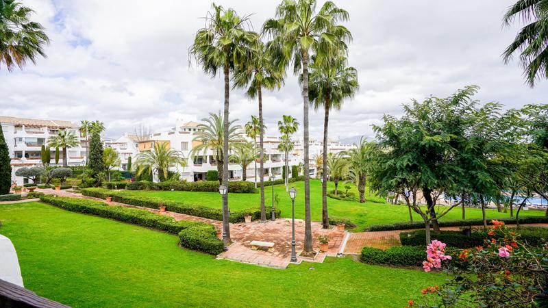 Foto 3b1908d5-a57d-48aa-a0ee-2f1b23b40ee3. Apartament a arroyo las cañas 7 a La Concha - Resina Golf Estepona