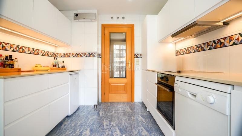 Foto 812e08e8-fa3d-47ef-b846-cbb47312bfd2. Apartament a arroyo las cañas 7 a La Concha - Resina Golf Estepona