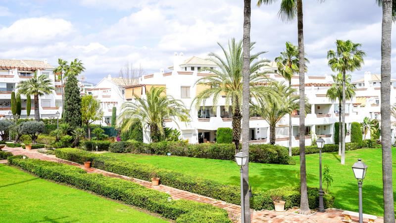 Foto fa5dbdd4-b7ff-4e1d-b659-b14560f687b7. Apartament a arroyo las cañas 7 a La Concha - Resina Golf Estepona