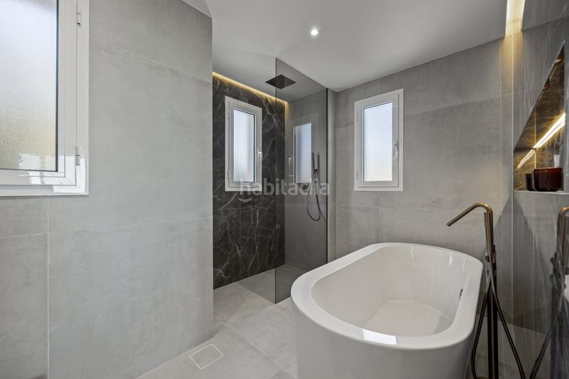 Foto a16886e3-baf7-492c-93d9-f47596c552e8. Piccolo appartamento con riscaldamento parcheggio piscina in Benahavís