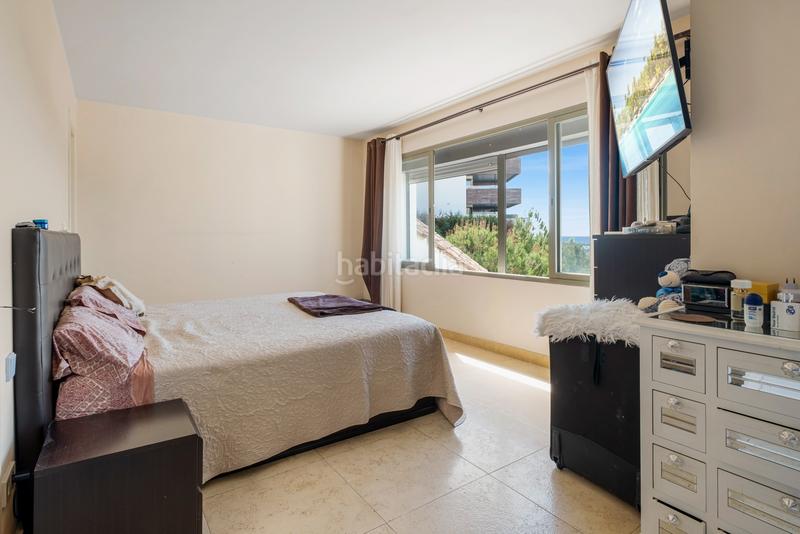 Foto 50236c15-3860-4ae3-bcff-f935cccbd5f3. Ático elegante ático dúplex con vistas panorámicas en Marbella