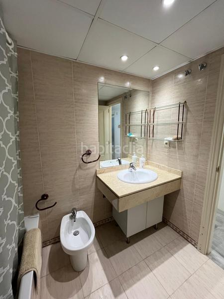 Foto 15702bbf-78dc-4cff-ac5c-065fd2beeef1. Location appartement avec chauffage parking piscine dans Marbella