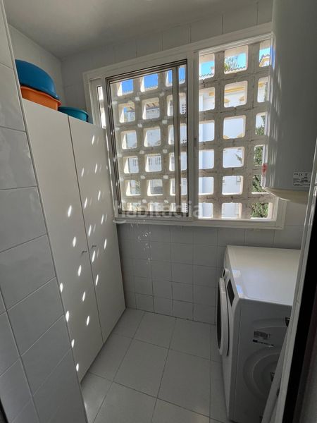 Foto 5060d383-b5cd-4a8a-820f-17c12fce0d0c. Miete appartement mit heizung parking pool in La Carolina - Guadalpín Marbella