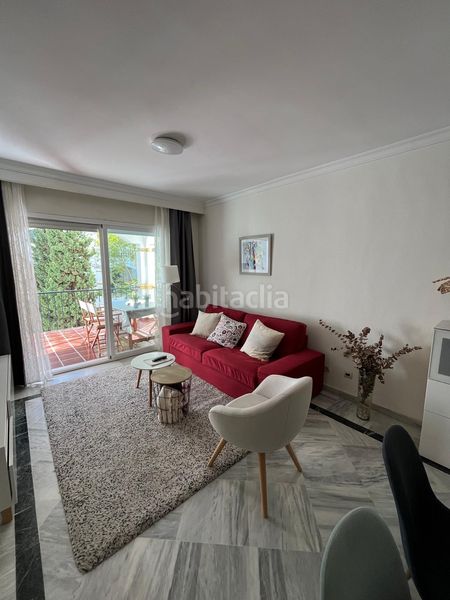Foto 657c851f-3c6c-4089-b67c-2c3a80d2d759. Miete appartement mit heizung parking pool in La Carolina - Guadalpín Marbella