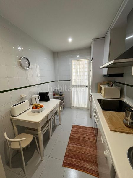 Foto d0ffcda3-fdde-4933-aa45-ae3b465529d5. Miete appartement mit heizung parking pool in La Carolina - Guadalpín Marbella