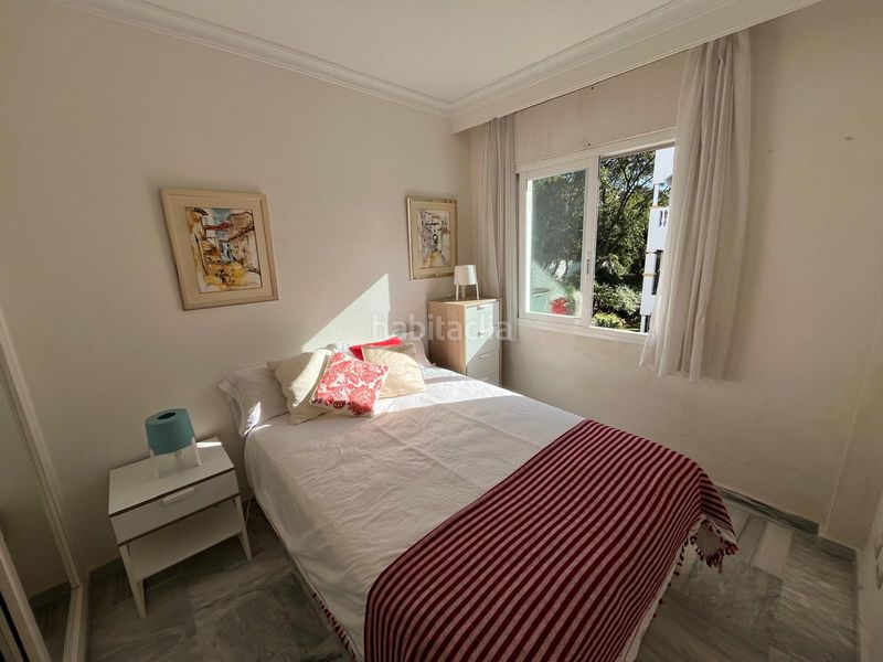Foto f3525f48-1589-4c04-962c-c7f4341981eb. Miete appartement mit heizung parking pool in La Carolina - Guadalpín Marbella