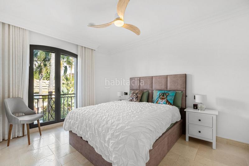 Foto 3f1ad7fb-b0b2-442c-a06f-8e43859227ad. Casa elegante villa en primera línea de golf con vistas espectaculares en nueva andalucía en Marbella