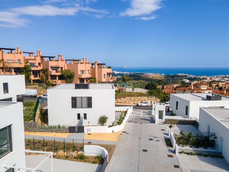 Foto bc7aadd4-d14b-4754-9009-d60c2d43749e. Casa amb aparcament piscina a Mijas pueblo Mijas