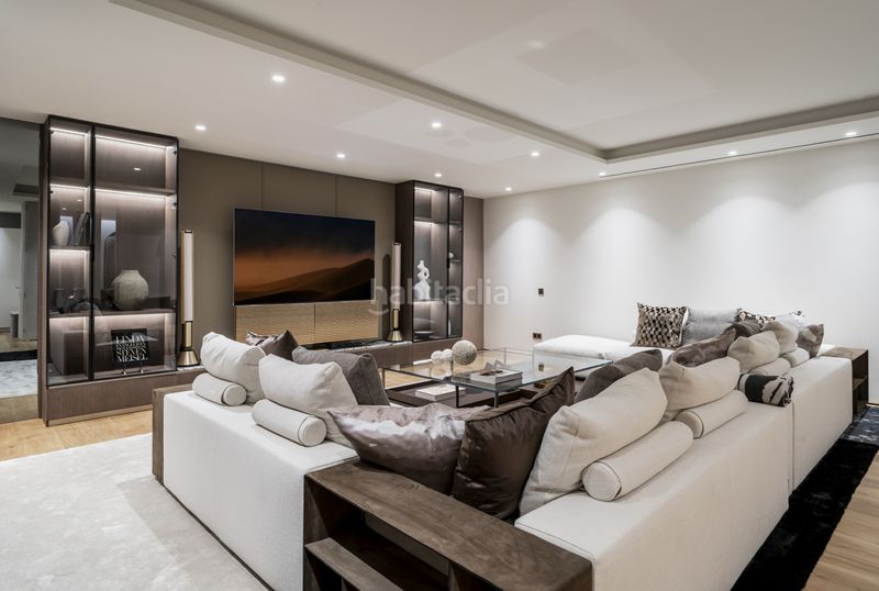 Foto 7a6f8ca7-f59b-417d-9653-69eaf281e842. Apartament amb aparcament piscina a Casco Antiguo Marbella