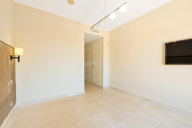 Foto 87062644-e095-40f6-bf66-648c505305db. Attico con parcheggio piscina in Benahavís pueblo Benahavís