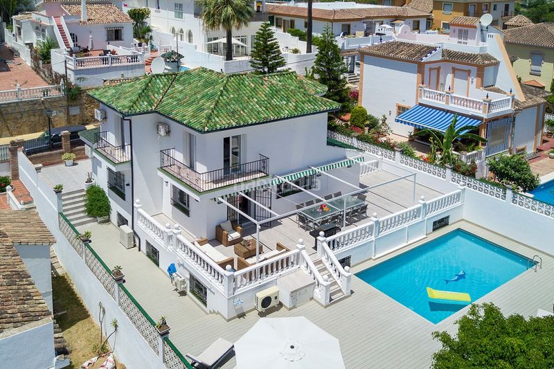 Foto e1c21020-ea97-41c8-bd21-b5a5829d9beb. Casa amb aparcament piscina a Casco Antiguo Marbella