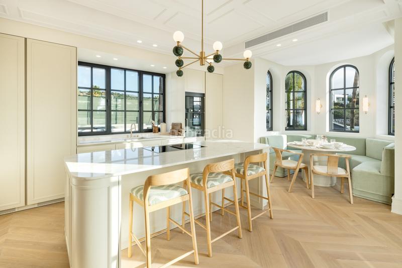 Foto 2f3e34fe-dd3f-42a4-bdd1-6813053e3535. Maison avec parking piscine dans Casco Antiguo Marbella