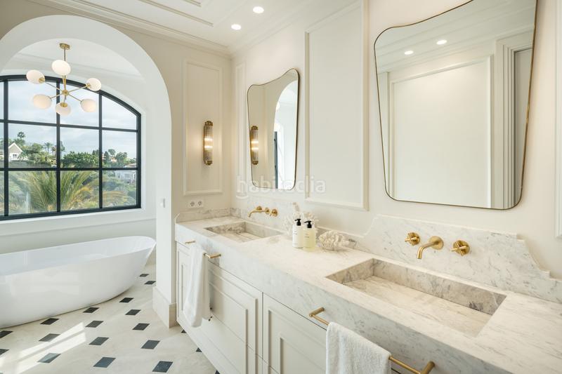 Foto a73fd8c9-e403-477d-98b7-dafe7cd3ca88. Maison avec parking piscine dans Casco Antiguo Marbella