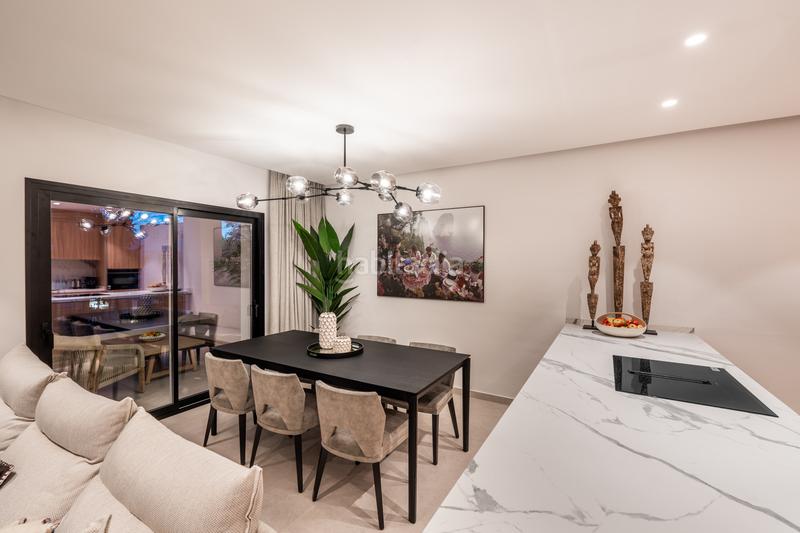 Foto 14b303a4-38c0-4805-8c29-e8c2df5a8f98. Ático  dúplex estiloso en aloha gardens, en Casco Antiguo Marbella