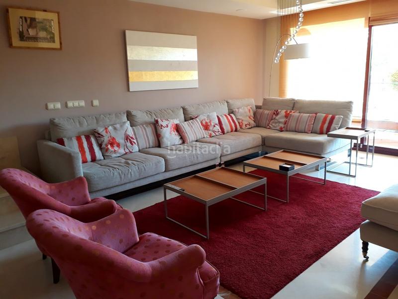 Foto 9904ec59-9fbd-45e0-98da-211448863bd7. Casa adosada adosado en venta en Casco Antiguo Marbella