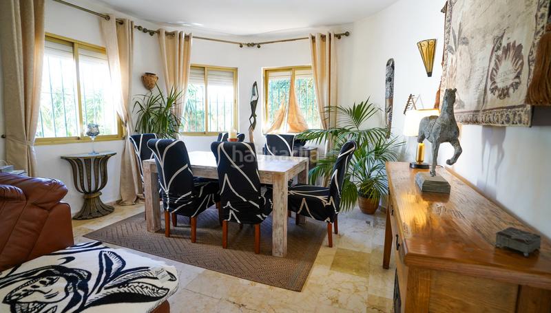 Foto 19d84478-b2b1-4998-8e0c-3fce5998483c. Casa encantadora villa con piscina privada y amplios jardines en Marbella