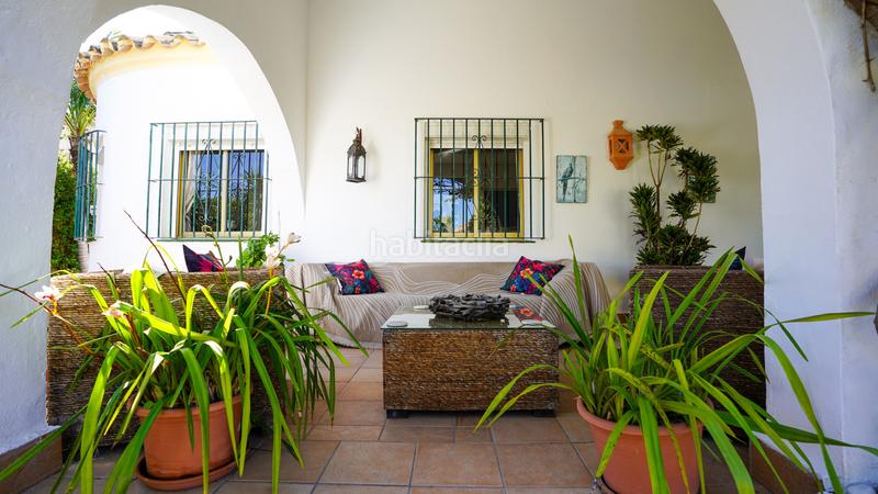 Foto 27f418a5-868c-4ba1-ae37-d48067d7b98d. Casa encantadora villa con piscina privada y amplios jardines en Marbella