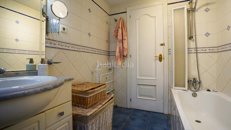 Foto 3e74ed3d-0e48-4968-9ff6-6a4f046cd46a. Casa encantadora villa con piscina privada y amplios jardines en Marbella