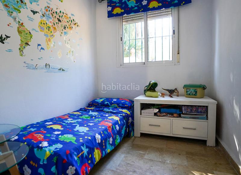 Foto c639e143-9aa5-4933-bf94-80640814c493. Casa encantadora villa con piscina privada y amplios jardines en Marbella