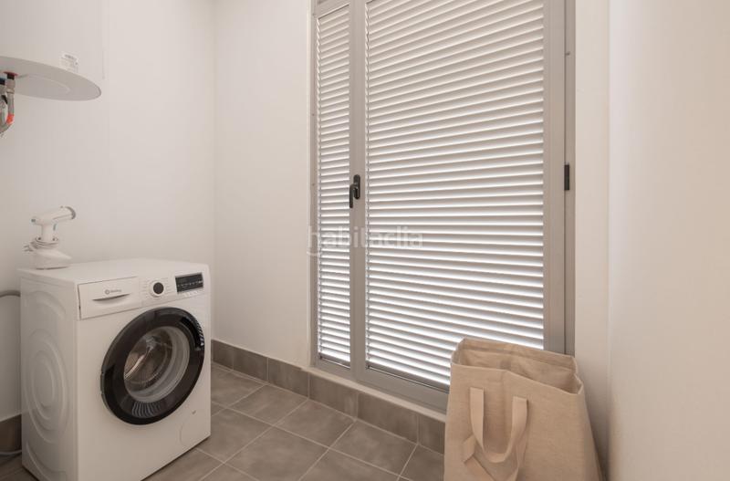 Foto d066f718-ad0a-4af7-91ff-5f1e369a46f9. Lloguer apartament amb calefacció aparcament piscina a Marbella