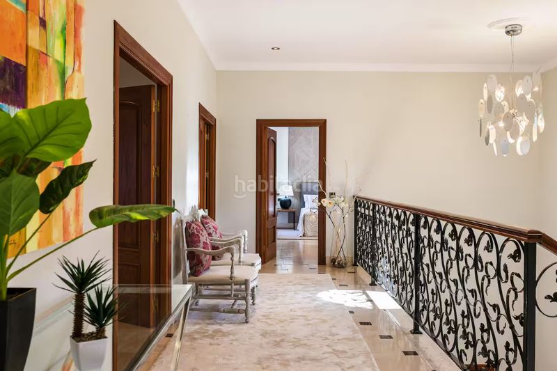 Foto 574f777e-8011-40cb-a2c0-dd0b5c7878db. Lloguer casa amb calefacció aparcament piscina a Sotogrande