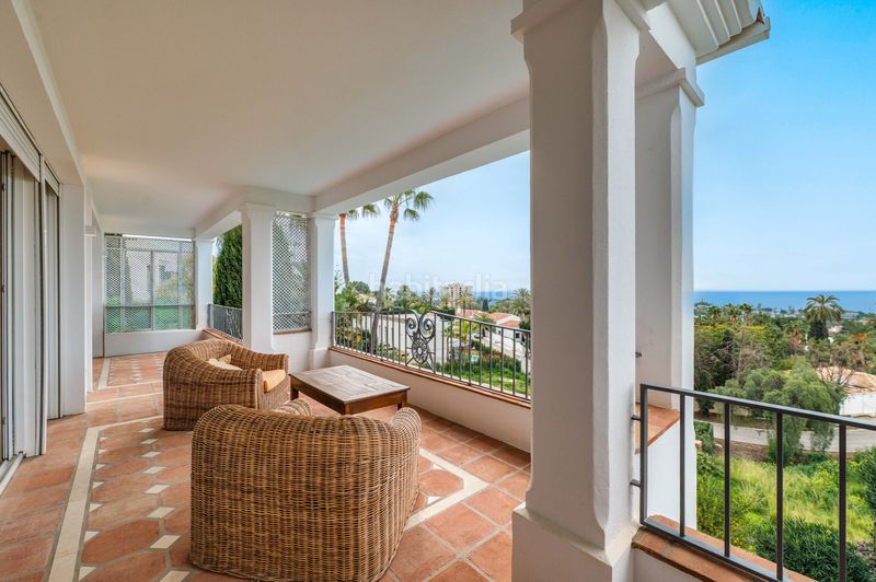 Foto a9736618-b6af-497f-a0ef-bbc0225881a2. Casa amb aparcament piscina a Casco Antiguo Marbella
