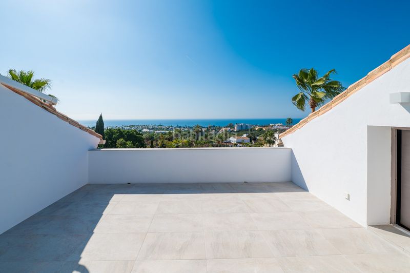 Foto bff9a7c6-8d70-40e8-adfd-14cbd383ff9b. Casa amb aparcament piscina a Casco Antiguo Marbella