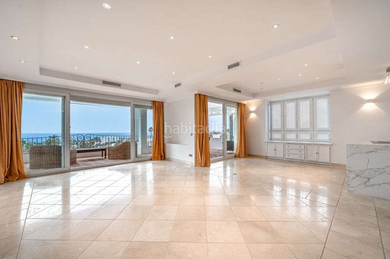 Foto ee29f27e-a5ec-46da-96b3-f9534ba2e027. Casa amb aparcament piscina a Casco Antiguo Marbella