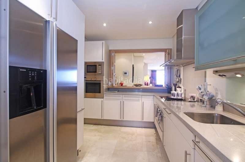 Foto 59f01492-5252-4b75-acad-93dc69af8448. Ático atico en venta en Casco Antiguo Marbella