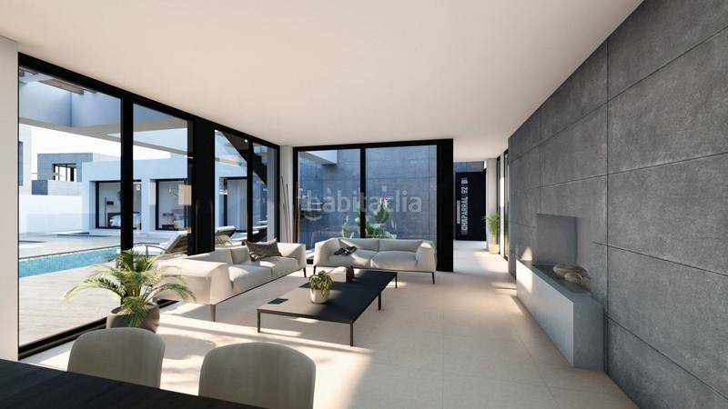 Foto a6941649-61c7-4b8f-99e0-09b3c77a10b7. Maison avec parking piscine dans El Faro de Calaburra - Chaparral Mijas