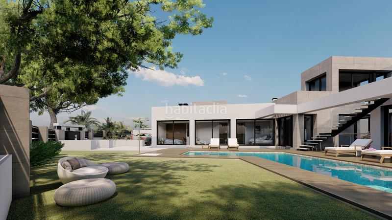Foto e6c268aa-ace0-4323-8008-ab885ac9b0c1. Maison avec parking piscine dans El Faro de Calaburra - Chaparral Mijas