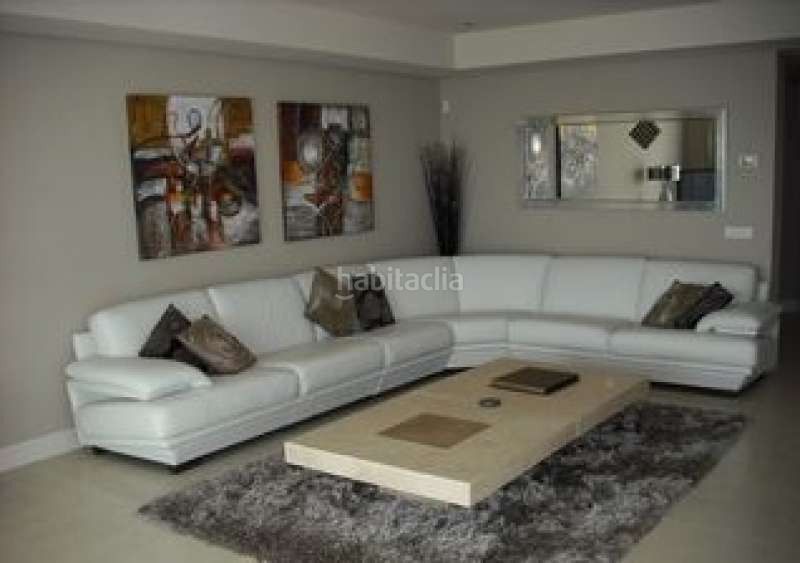 Foto b22830d3-158d-4475-885c-04c5a03b6b60. Casa amb aparcament piscina a Casco Antiguo Marbella