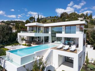 Maison à Benahavís pueblo. Obra maestra contemporánea con vistas panorámicas al mar en loma