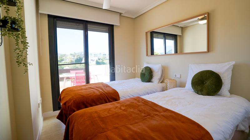 Foto 5e15520d-52de-4f06-8244-096df42933e5. Lloguer planta baixa amb calefacció aparcament piscina a Estepona