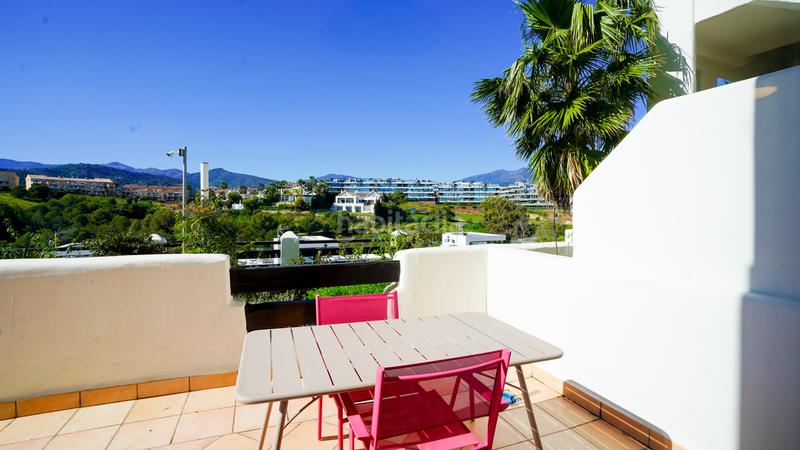 Foto 0d2f3aaa-ea8f-439c-a648-686f3a3382b6. Location rez-de-chaussée avec chauffage parking piscine dans Estepona