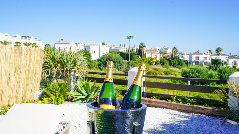 Foto 9cab13eb-d2ae-46d2-bfad-f65a4aa1d22e. Rent ground floor with heating parking pool in La Concha - Resina Golf Estepona