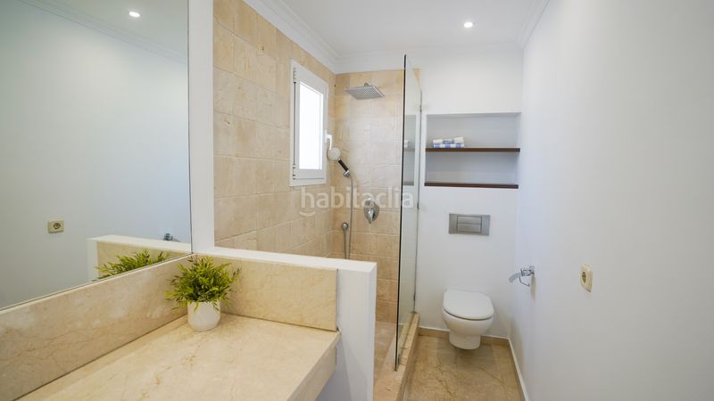 Foto ee81d16c-a02e-4dde-bb0b-57fca4500afa. Àtic amb aparcament piscina a Casco Antiguo Marbella