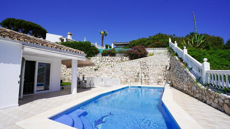 Foto fd470900-1113-4ba4-bce8-d5d28fa9120e. Affitto casa con parcheggio piscina in El Faro de Calaburra - Chaparral Mijas